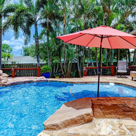 Palm Paradise - 5 BR Family Pool Retreat - Image 1