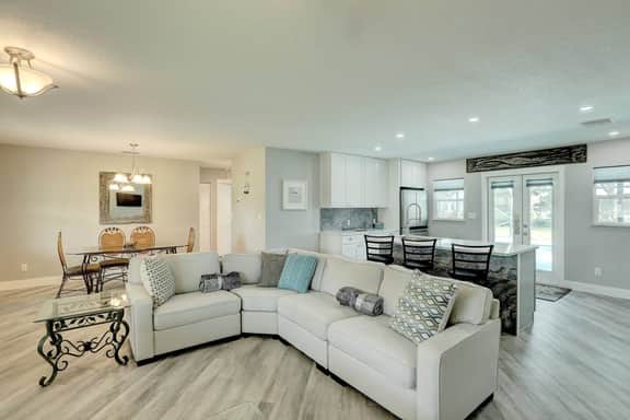 Sebastian Serenity- A Heated Pool Home - Image 2