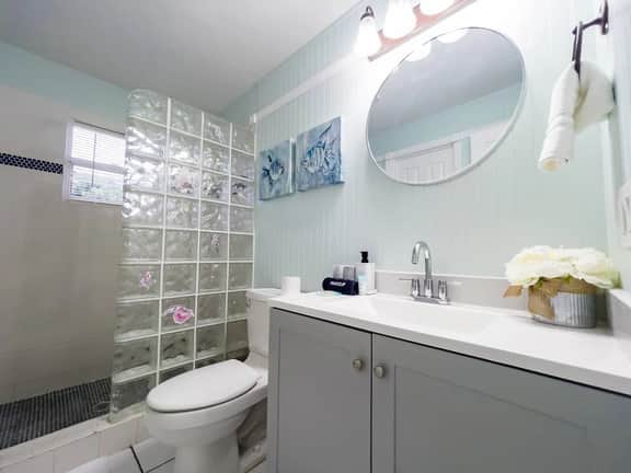 Skyline Breeze - Jensen Beach Family Getaway - Image 5