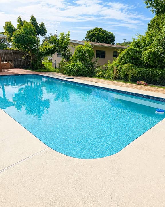 Sunrise Social House | Pool, Games, Sleeps 23 - Image 1